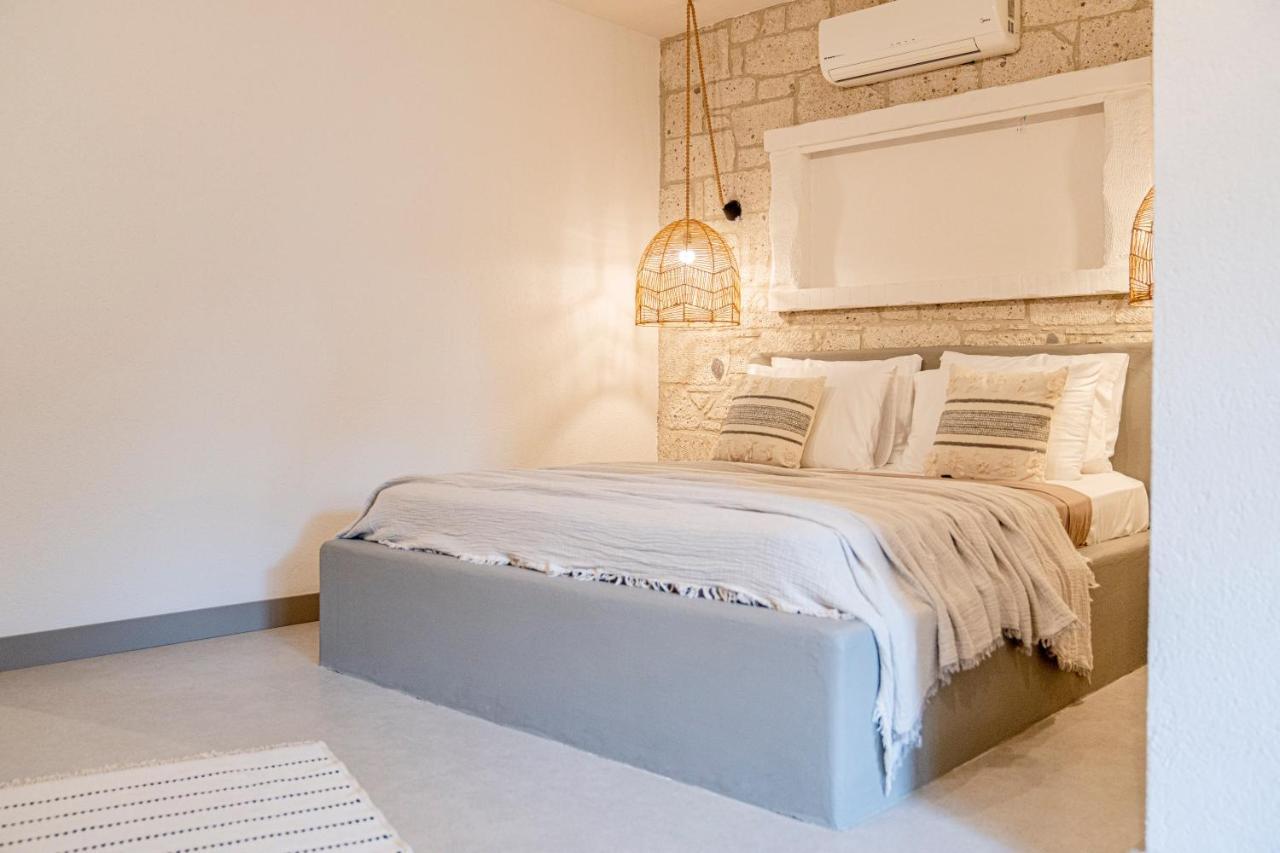 Derin Alacati (Adults Only) Esterno foto