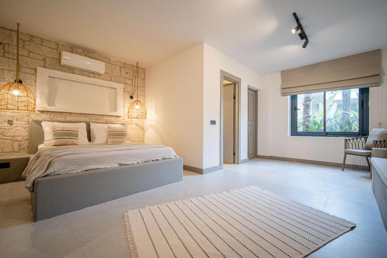 Derin Alacati (Adults Only) Esterno foto