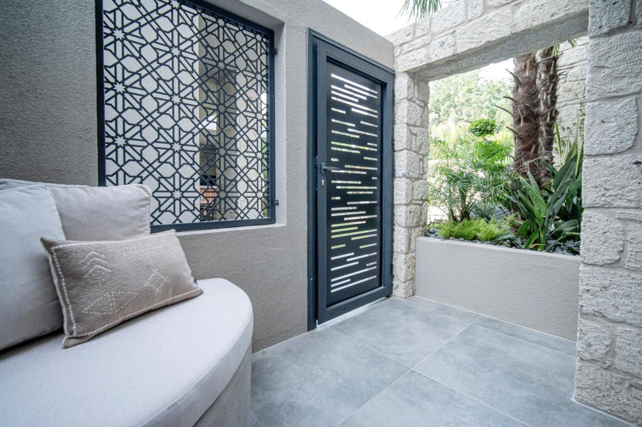 Derin Alacati (Adults Only) Esterno foto