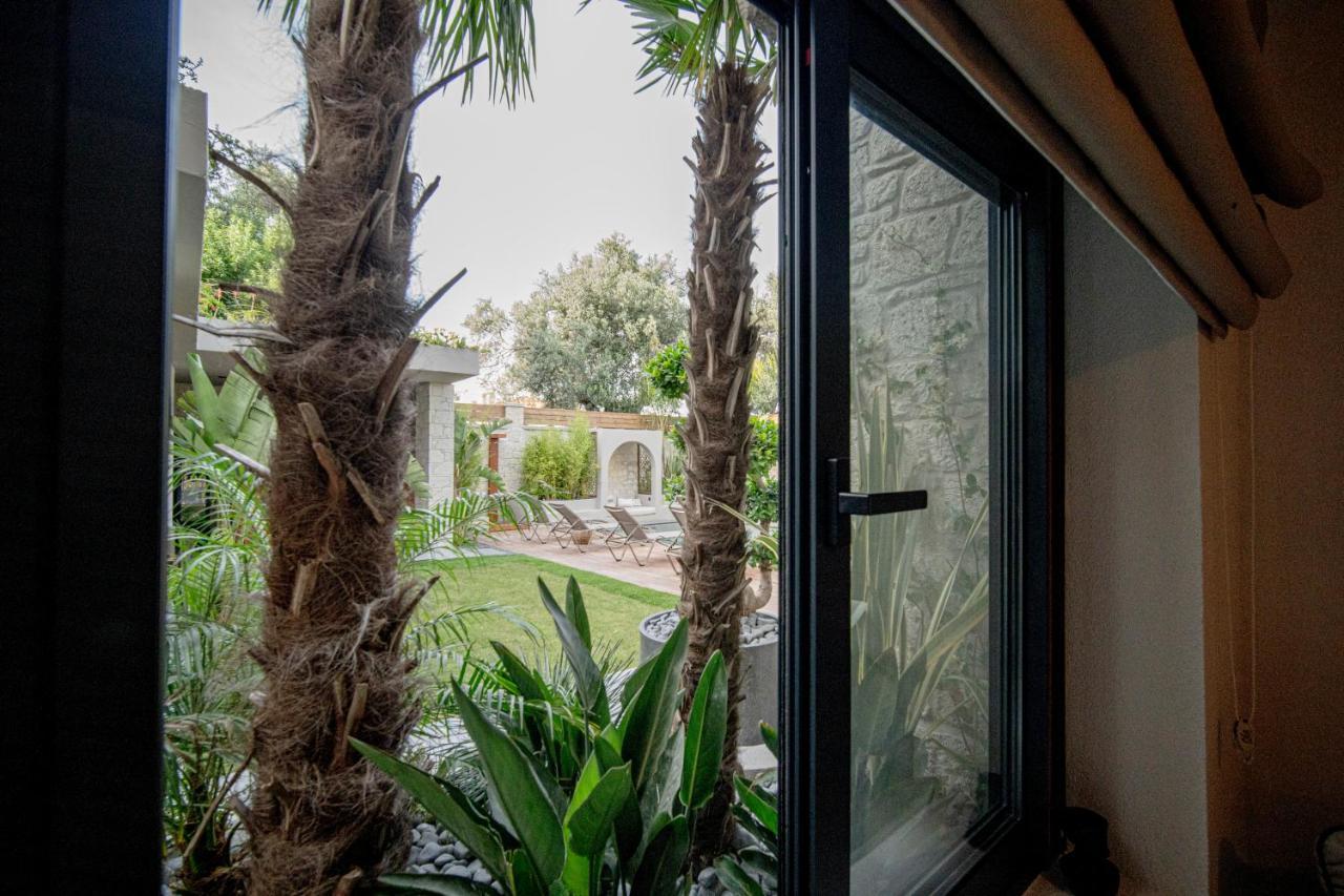 Derin Alacati (Adults Only) Esterno foto