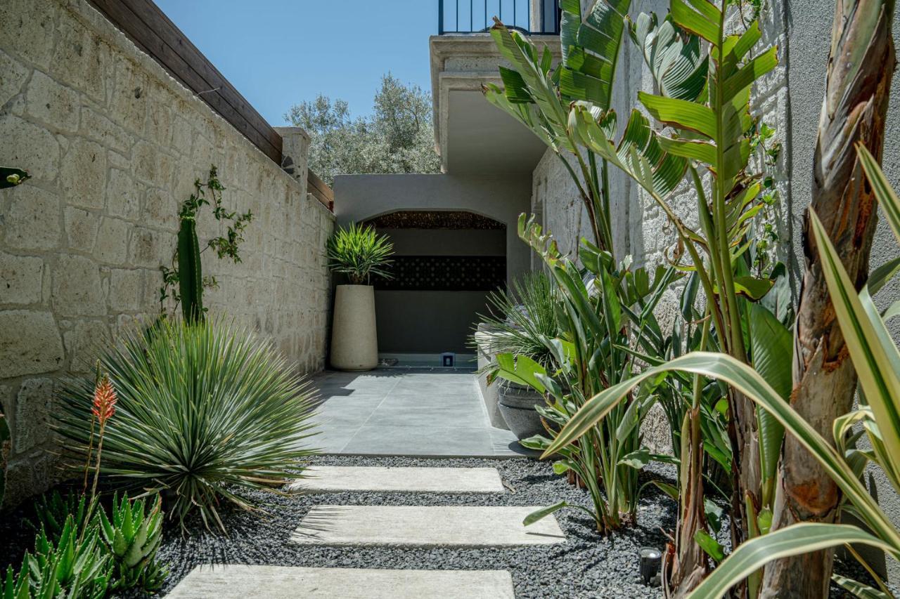 Derin Alacati (Adults Only) Esterno foto
