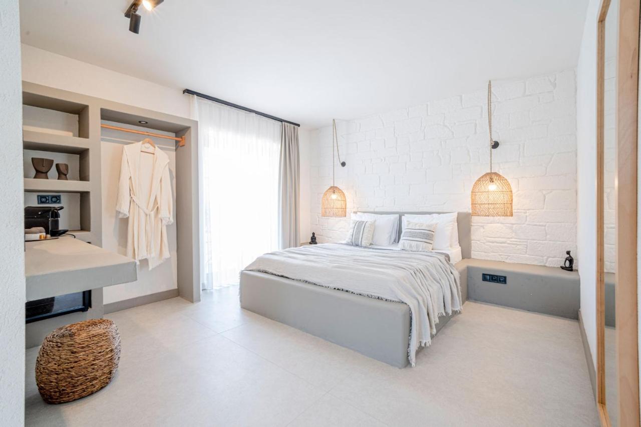 Derin Alacati (Adults Only) Esterno foto