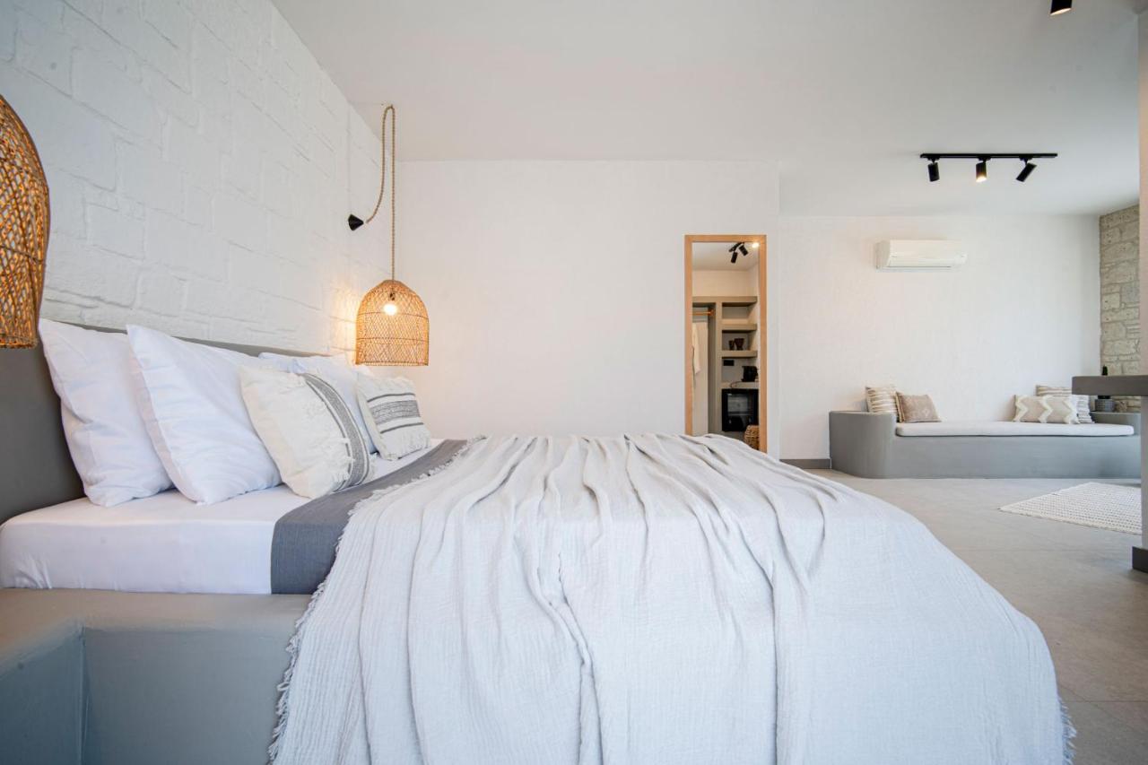 Derin Alacati (Adults Only) Esterno foto